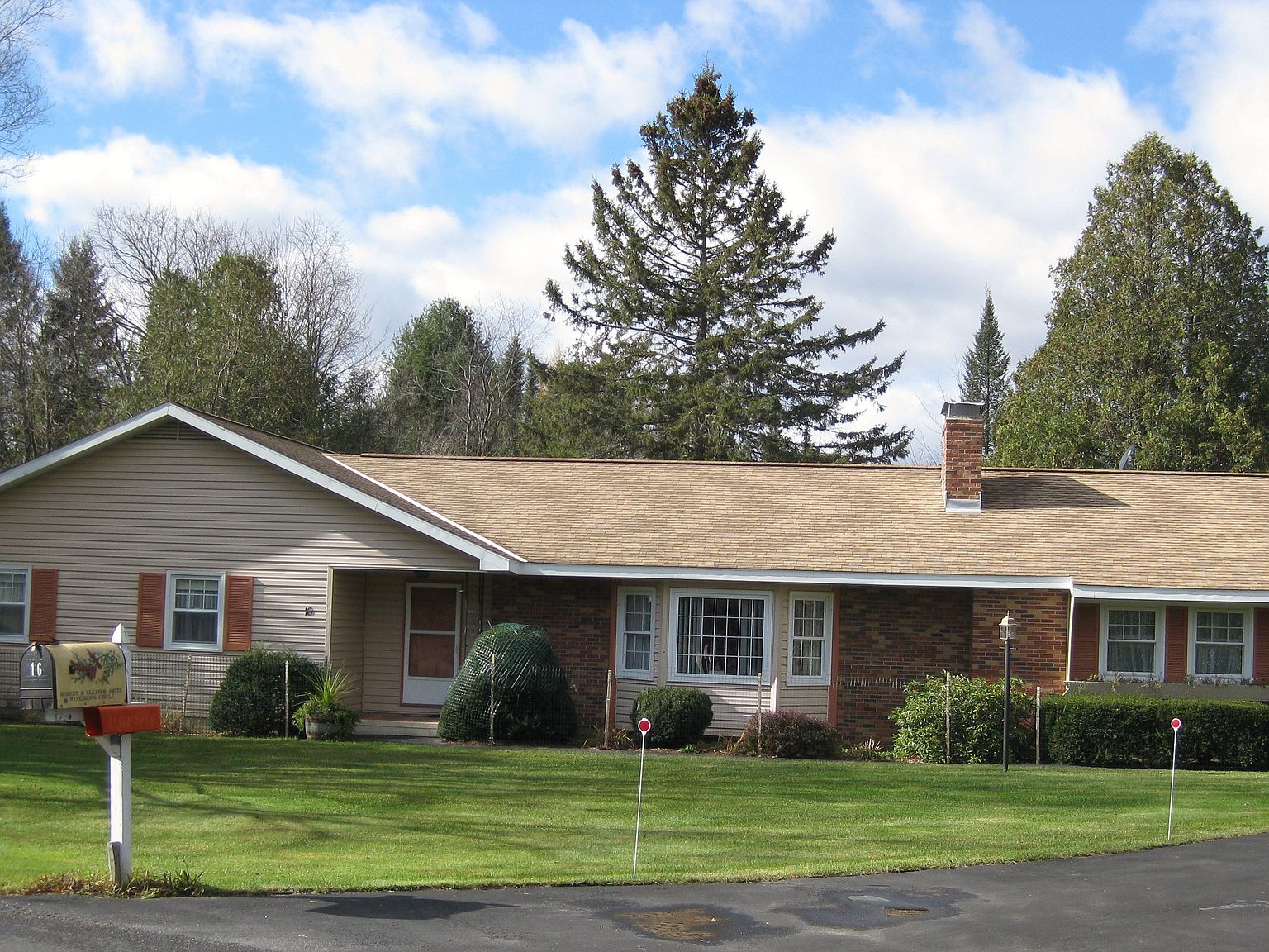 16 Winebrook Cir, NY 12852 Zillow