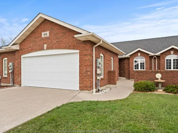 104 Riverfront Park Cres, Amherstburg, ON N9V 0B7