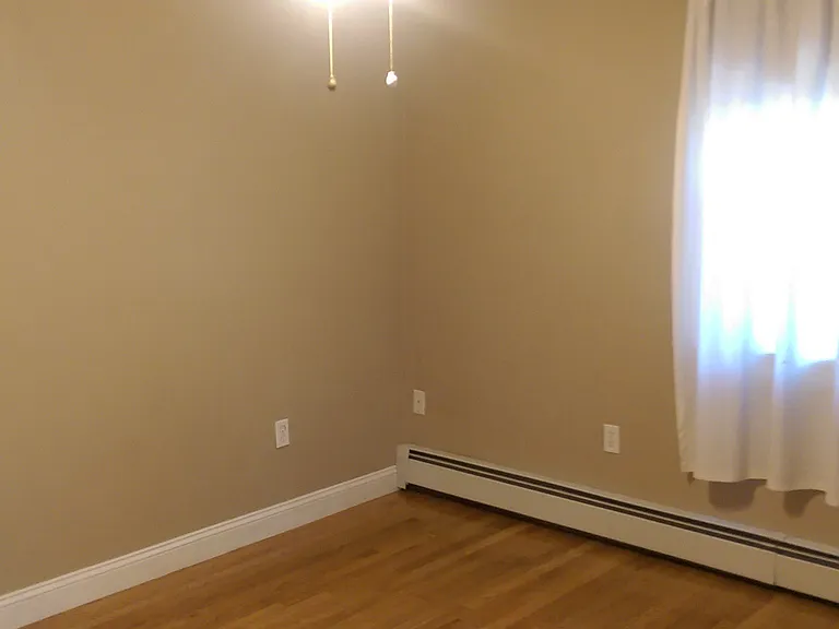 23R Armstrong St #1 — Photo 8