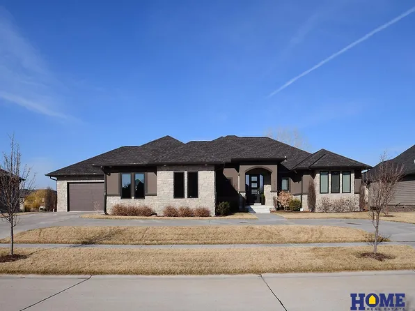 7825 S 96th Bay, Lincoln, NE 68526