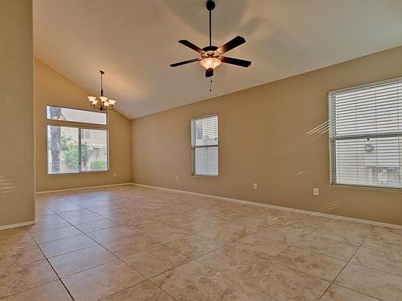 3rd image of 900 N Granada Dr