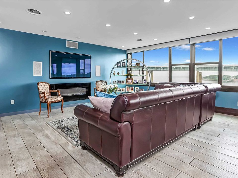 1st image of 166-41 Powells Cove Blvd #9D