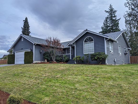 2nd image of 4703 Cypress Dr