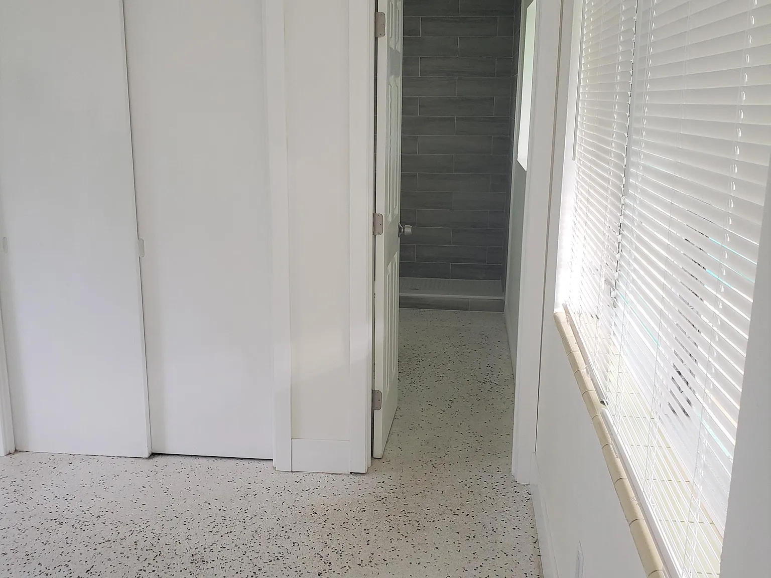 Studio, 1.0 bath, 350 sqft, $1,450 — Photo 4