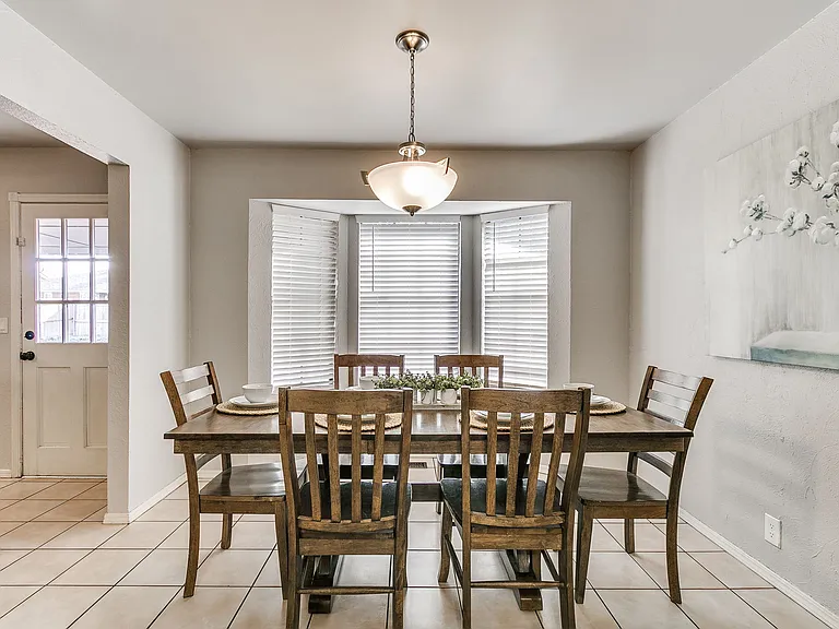 1700 Whispering Creek Dr — Photo 15