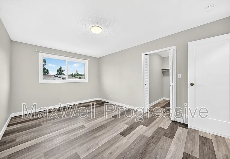 10650 158th Ave NW — Photo 21