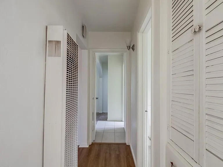 891 Elm Ave — Photo 21