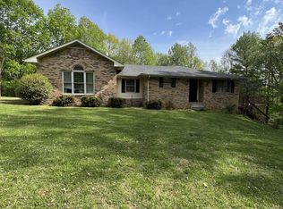 104 Sky St, Lafayette, TN 37083