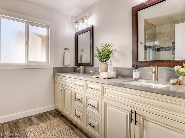 5353 Dorrell Ln — Photo 22