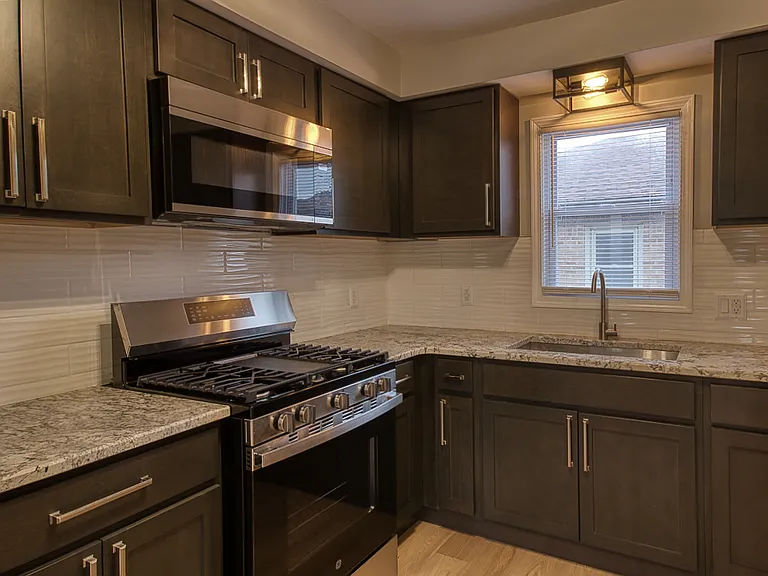 6342 W 54th St #2 — Photo 8