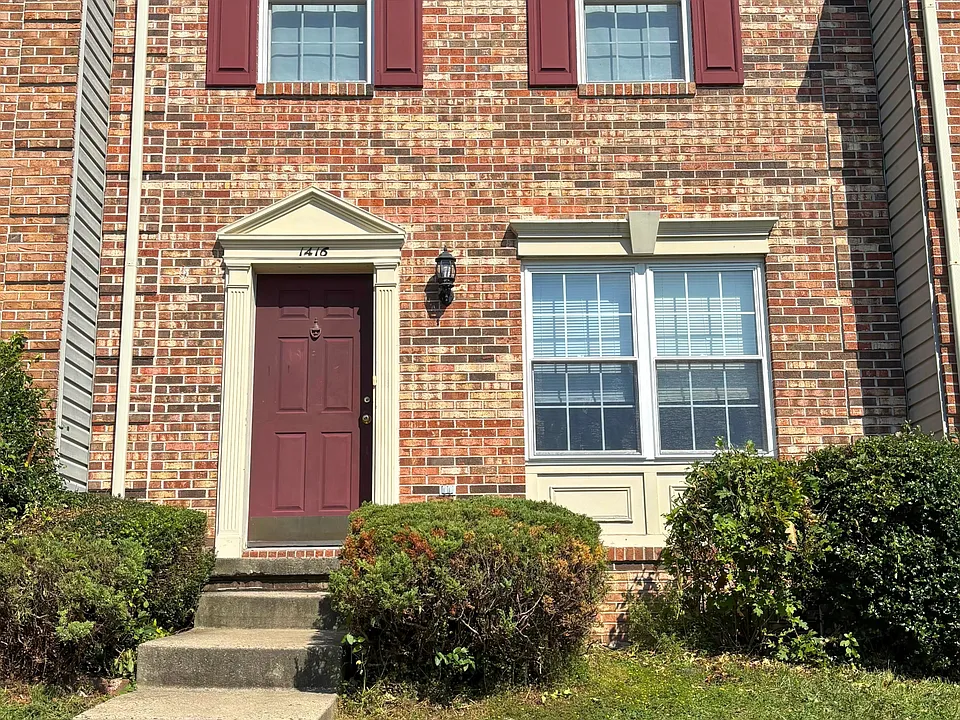 1416 Primrose Pl