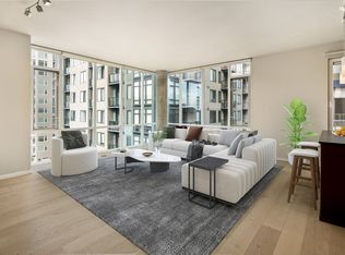 76 Cedar St #1005, Seattle, WA 98121