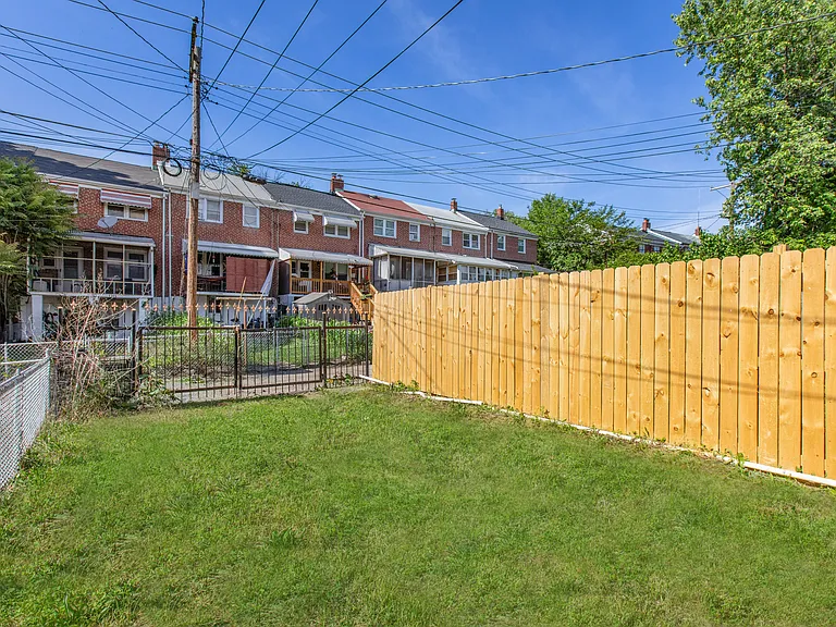 1714 Pin Oak Rd — Photo 30