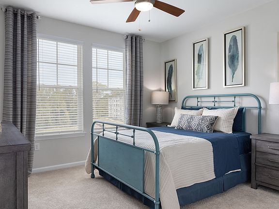 3rd image of 15120 Wylie Way #2-207