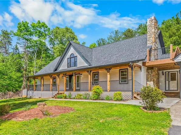 949 Dav Rd, Hays, NC 28635