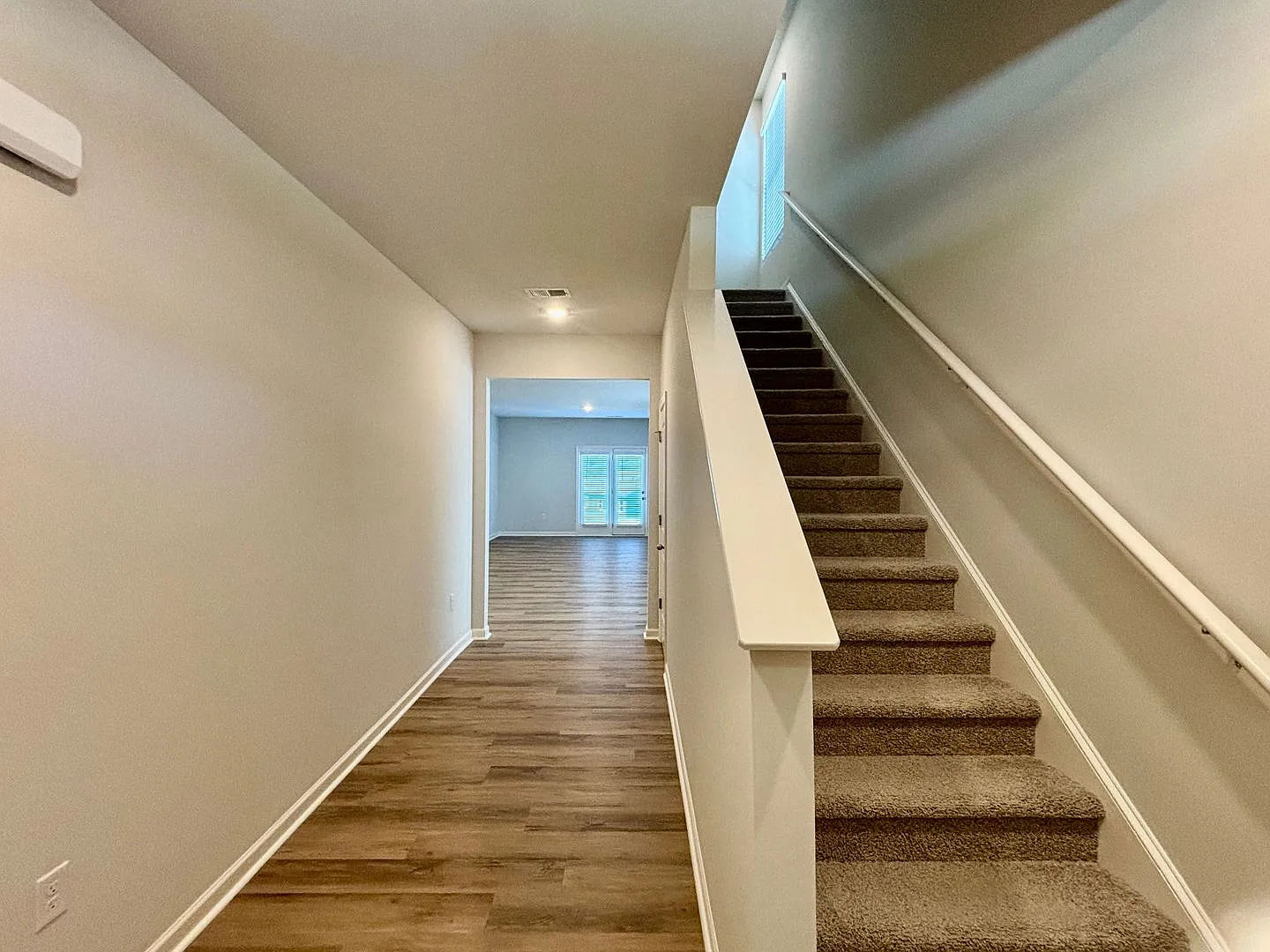 2910 Daxton Ln — Photo 2