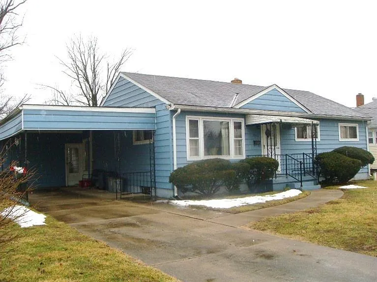 843 Doris Jane Ave photo 1