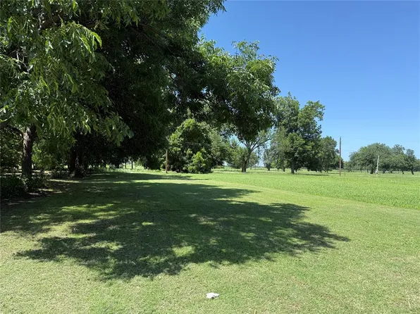 912 W Logan Ave Lot 19-20, Guthrie, OK 73044