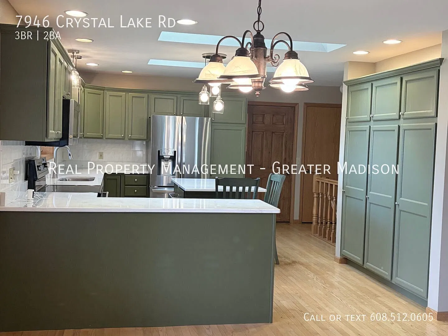Stunning Crystal Lake View & Scenic Forest Setting 3 Bedroom Home in Lodi — Photo 3