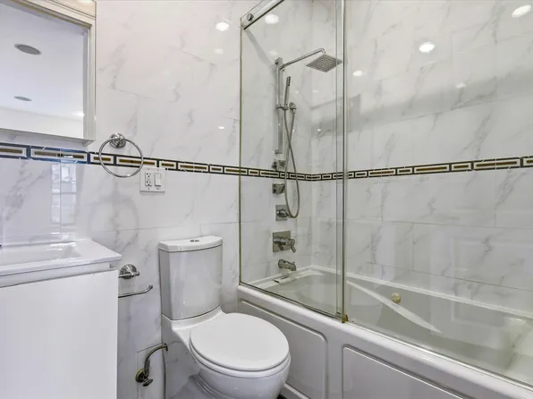 312 West 138th Street image 18 of 23