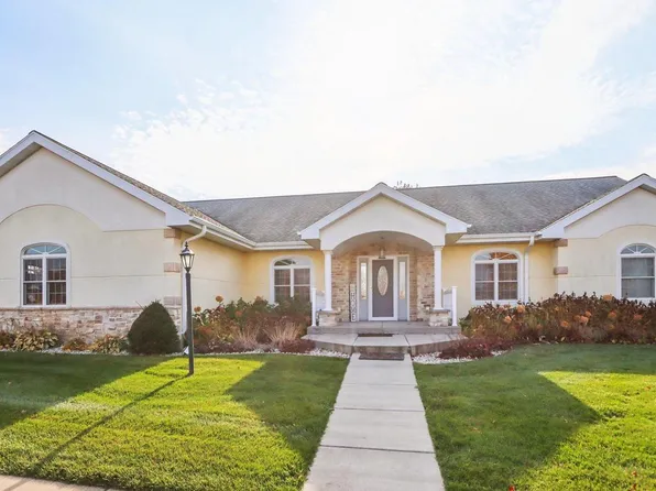 601 Whitford Avenue, Prairie Du Sac, WI 53578