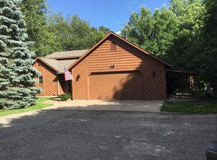 5250 Timberidge Ct SE, Rochester, MN 55904