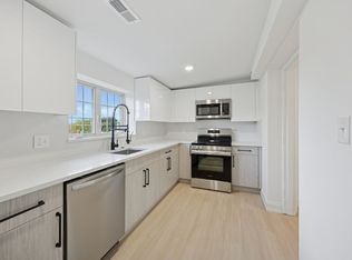 6399 Drexel Rd #4, Philadelphia, PA 19151