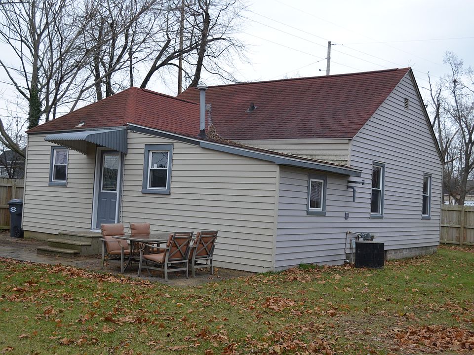 1st image of 2217 Burt Dr