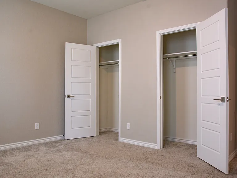 21807 Yucca Bnd — Photo 12