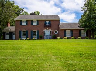 500 Ridgewood Rd, Louisville, KY 40207