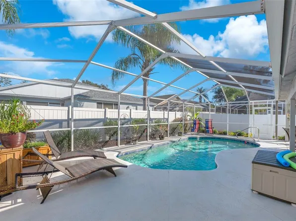 2616 Vinedale Ave, Valrico, FL 33596