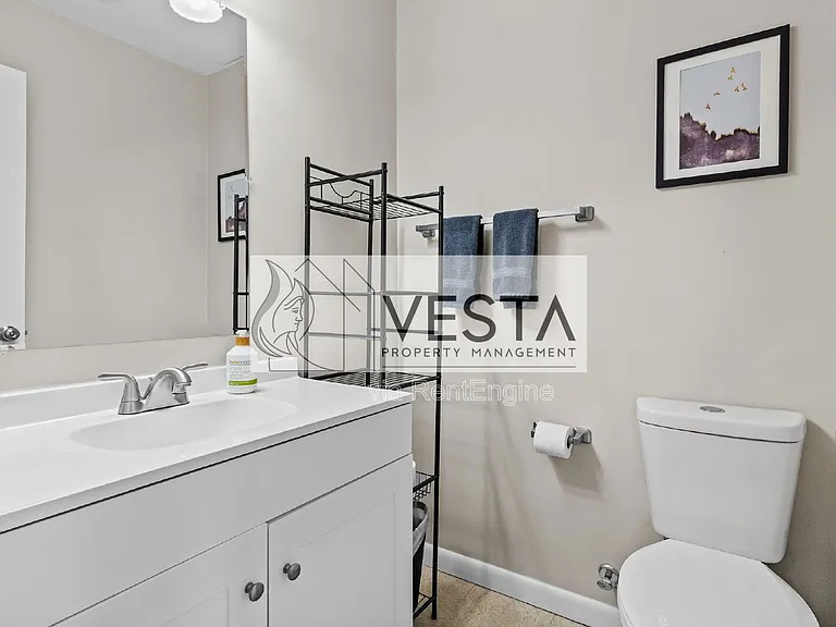 588 Ray Hill Rd #D — Photo 16