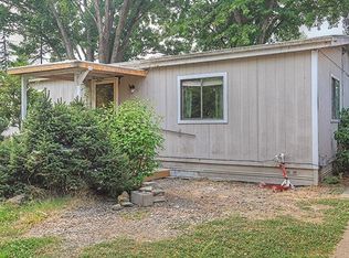 1730 Leonard Rd, Grants Pass, OR 97527