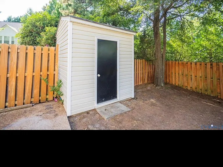 1814 Timberly Waye — Photo 33