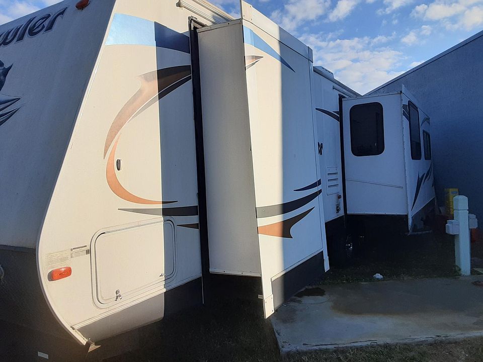 1st image of 129 Bayou Dr