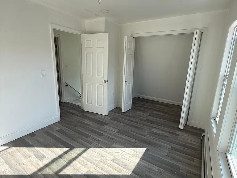 410 Chadwick Ave — Photo 4