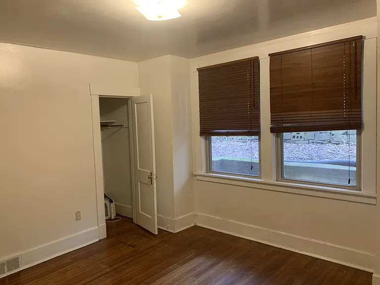 2309 Eldridge Street — Photo 20