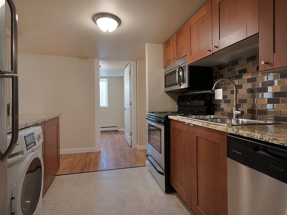 905 Euclid Avenue Kitchen