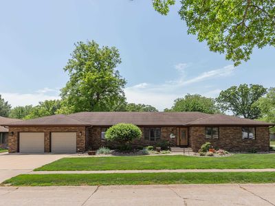 4902 35th Ave, Moline, IL, 61265
