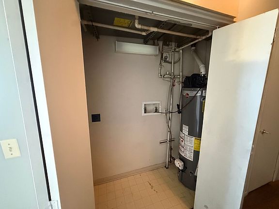 4th image of 305 S 16th St APT 506