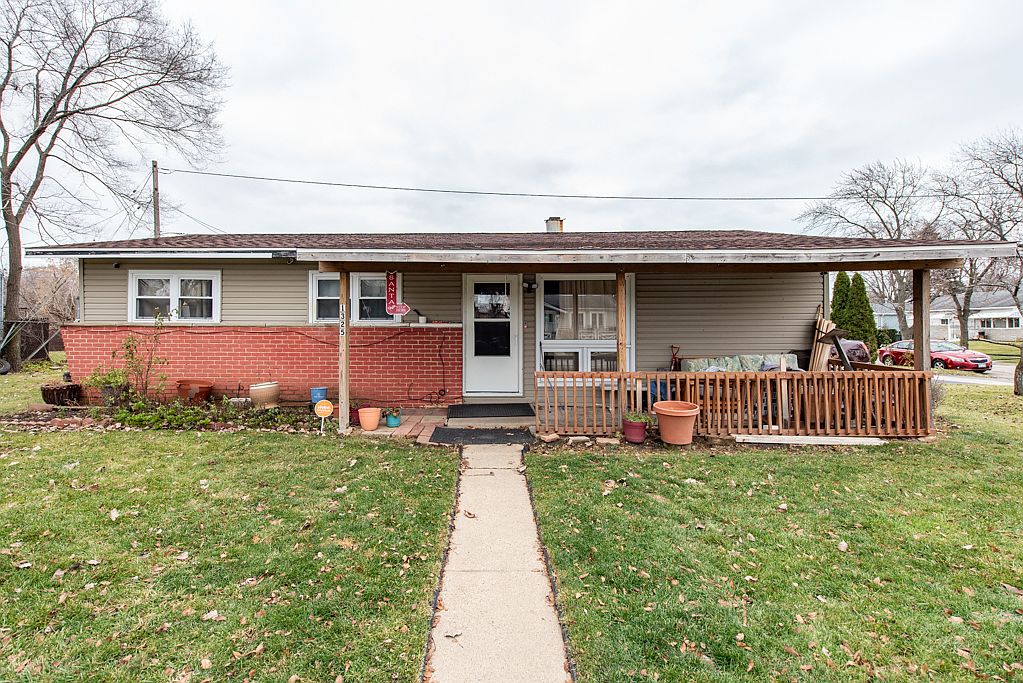 1325 Lorraine Pl, Waukegan, IL 60085 MLS 11932951 Zillow