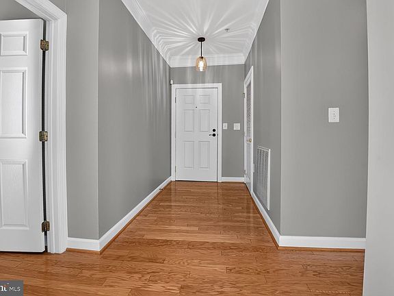 3rd image of 44485 Chamberlain Ter Unit 102