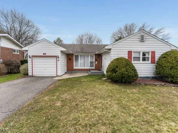 206 Liggett Blvd, Pohatcong Twp., NJ 08865