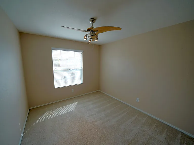 109 Willow Hl — Photo 24