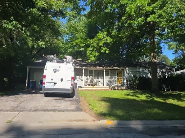 5339 Outlook St, Mission, KS 66202
