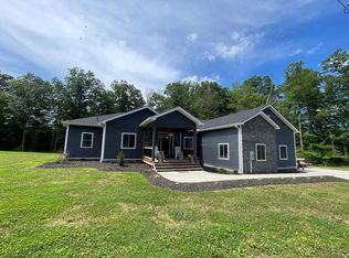 1305 Maple Ave, Fayetteville, WV 25840