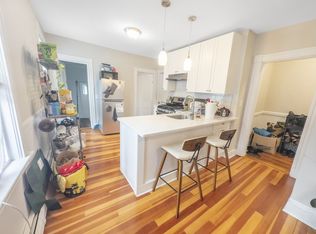 24 Suffolk St #3, Cambridge, MA 02139