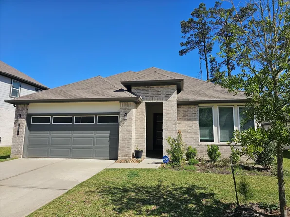 10026 Angelina Woods Ln, Conroe, TX 77384
