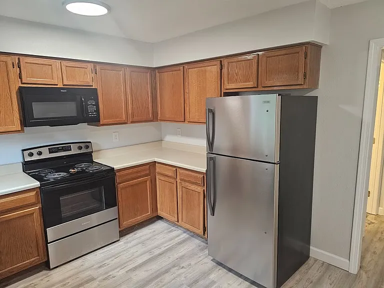 307 Pine Ridge Dr #307 — Photo 9