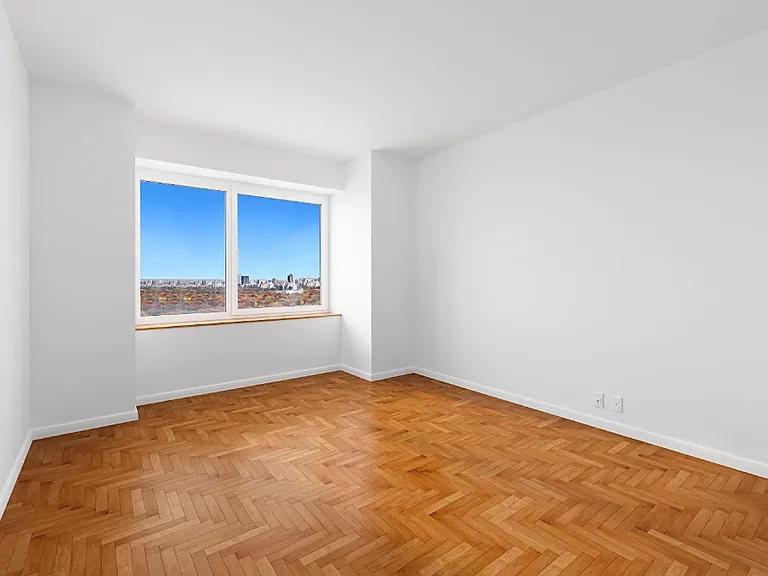 301 W 57th St #18A — Photo 3